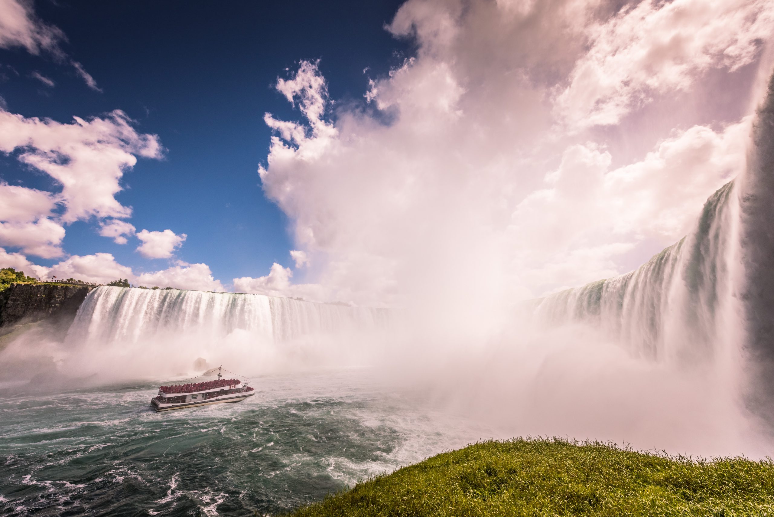 Horseshoe Falls from Journey Behind the Falls