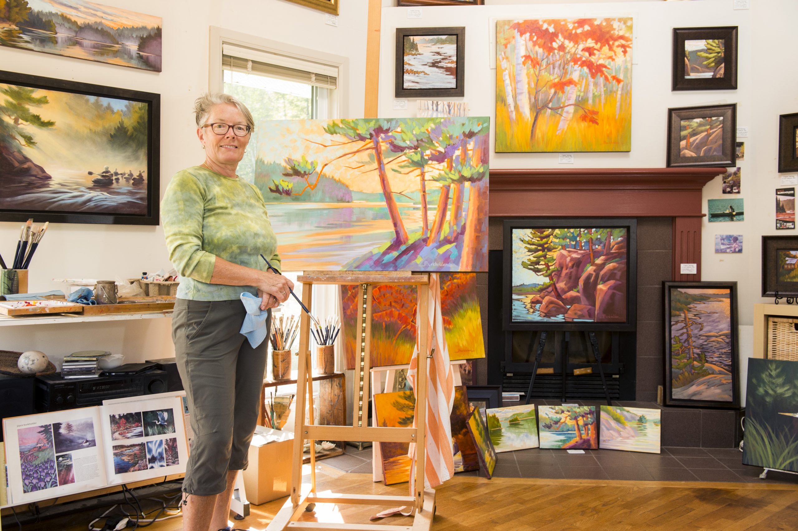 Studio tour - artist at work