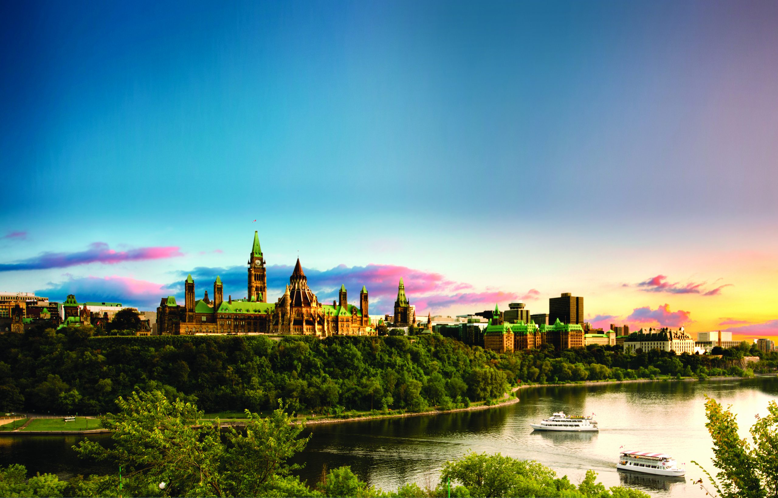 Ottawa and Parliament Hill as seen from across the Ottawa River