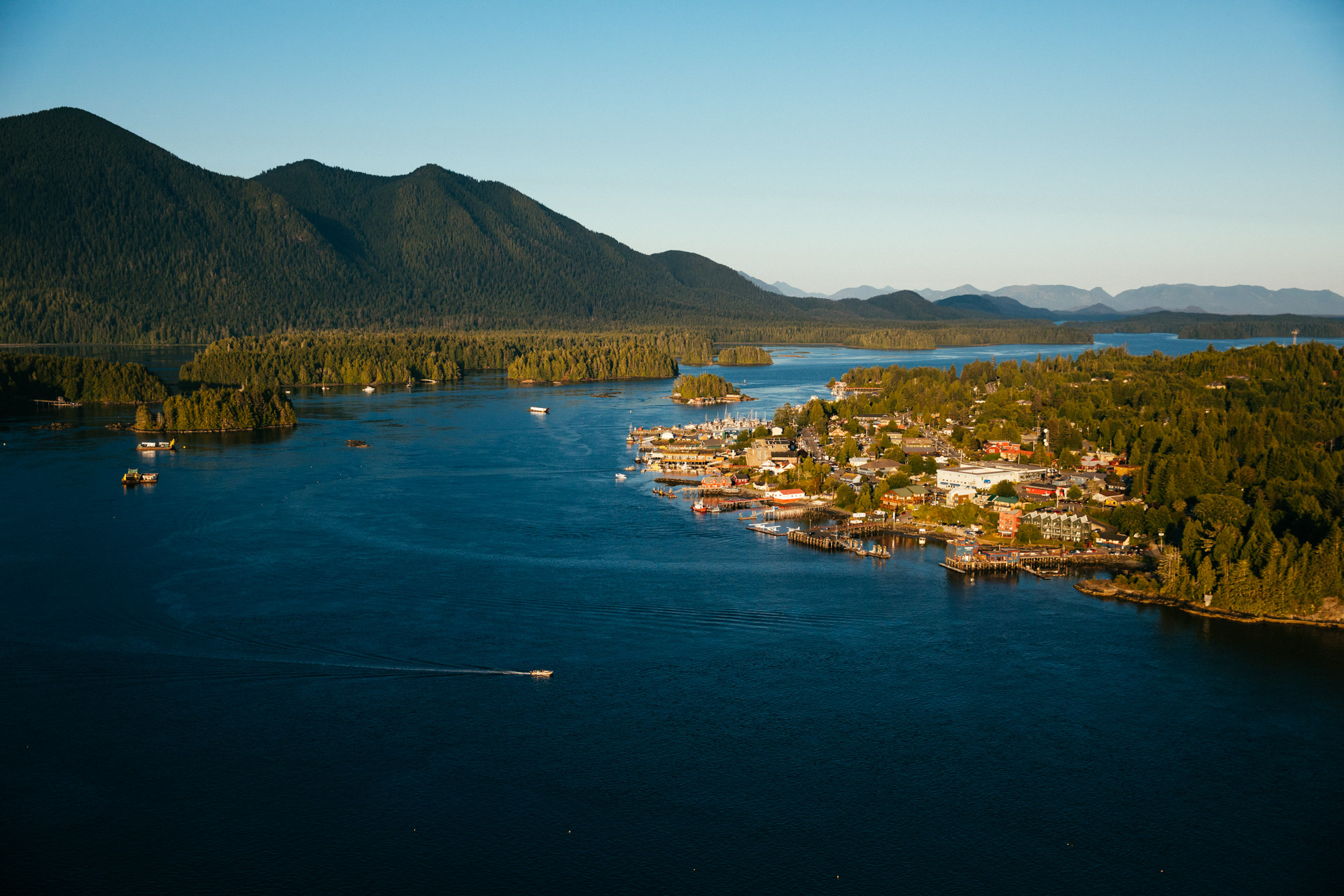 Tofino_Tofino Resort + Marina
