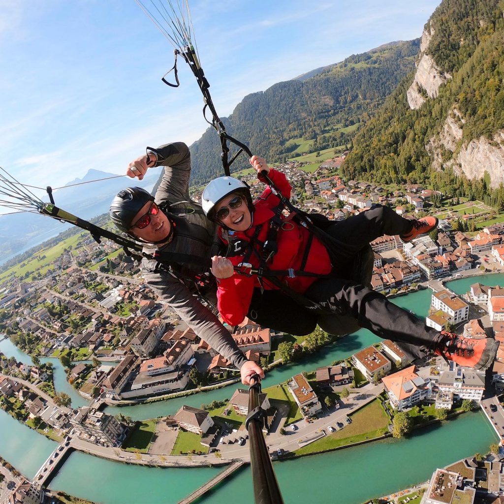 9EB1F113-2248-4FE9-9D81-0231612031D0