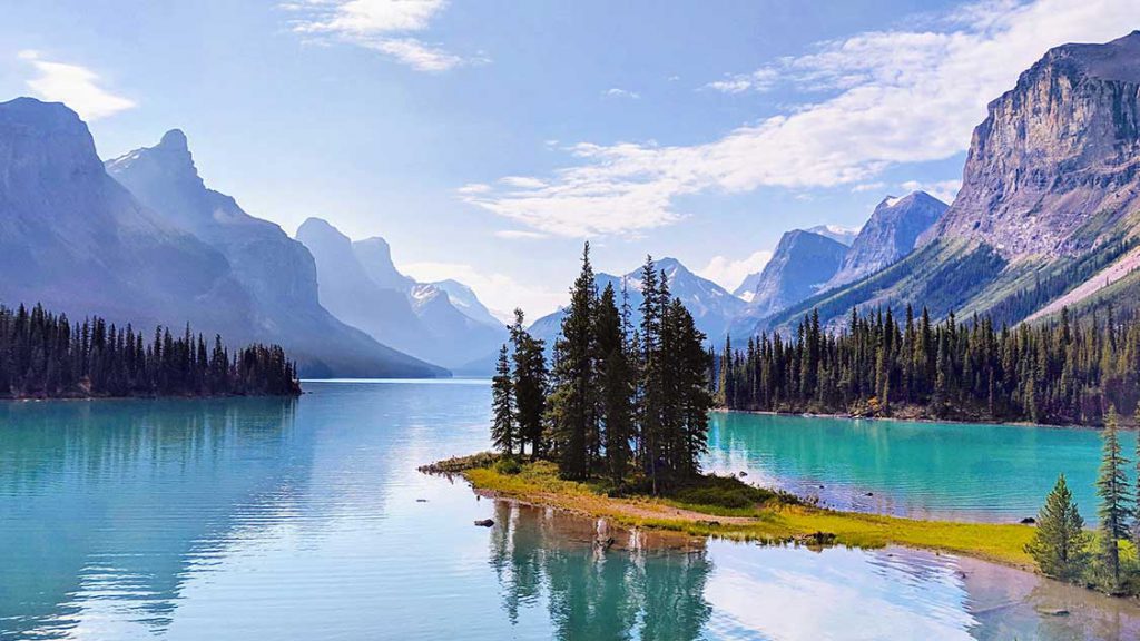 Canadian-National-Parks-Feature