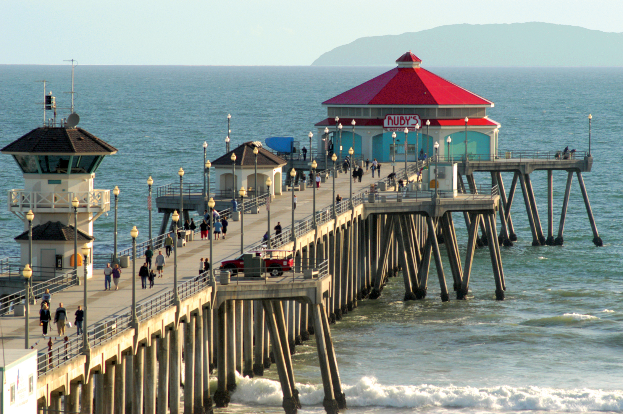 HB Pier from Downtown