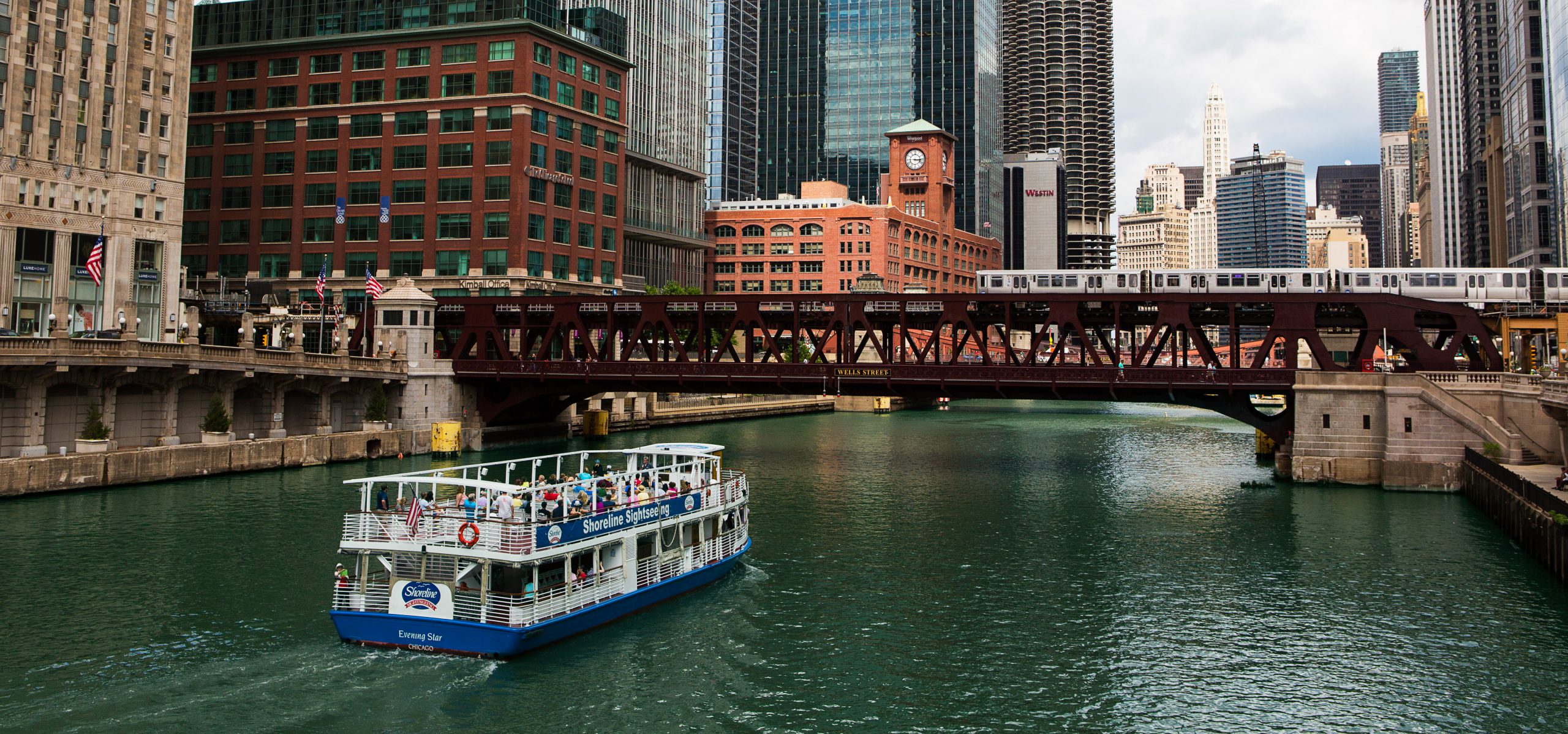 Shoreline Sightseeing Architecture River Tour