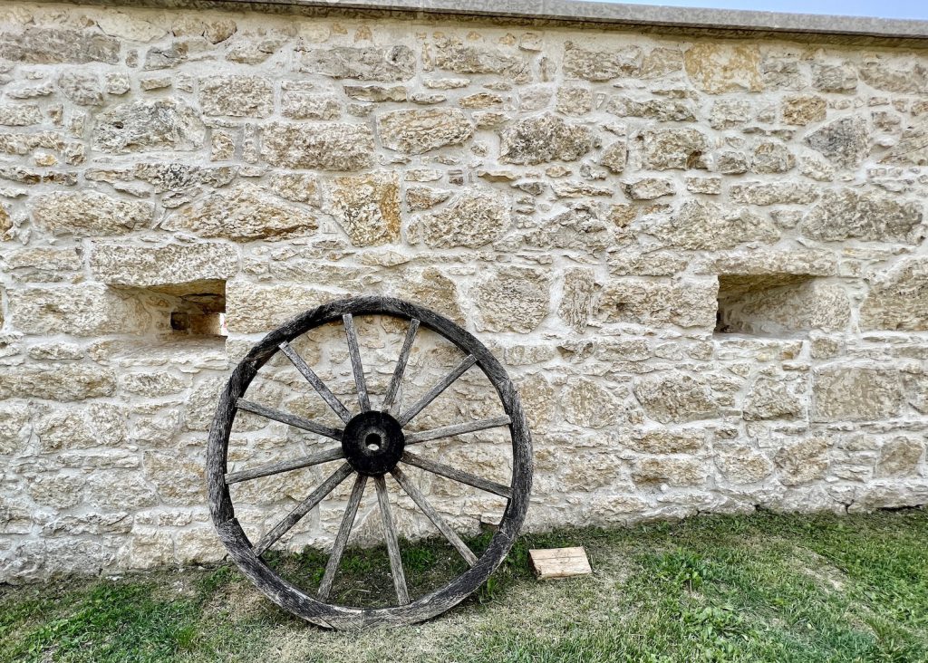 lfgnhs-red_river_cart_wheel_credit_jennifer_bain