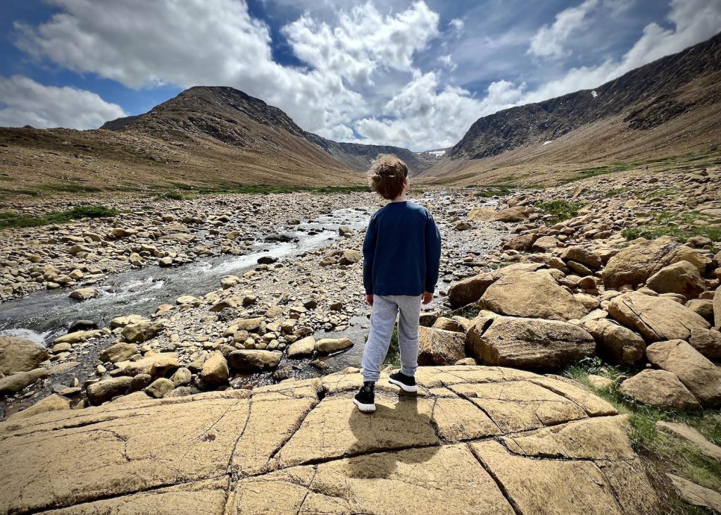 gmnp-end_of_boardwalk_viewpoint_of_tablelands_credit_jennifer_bain
