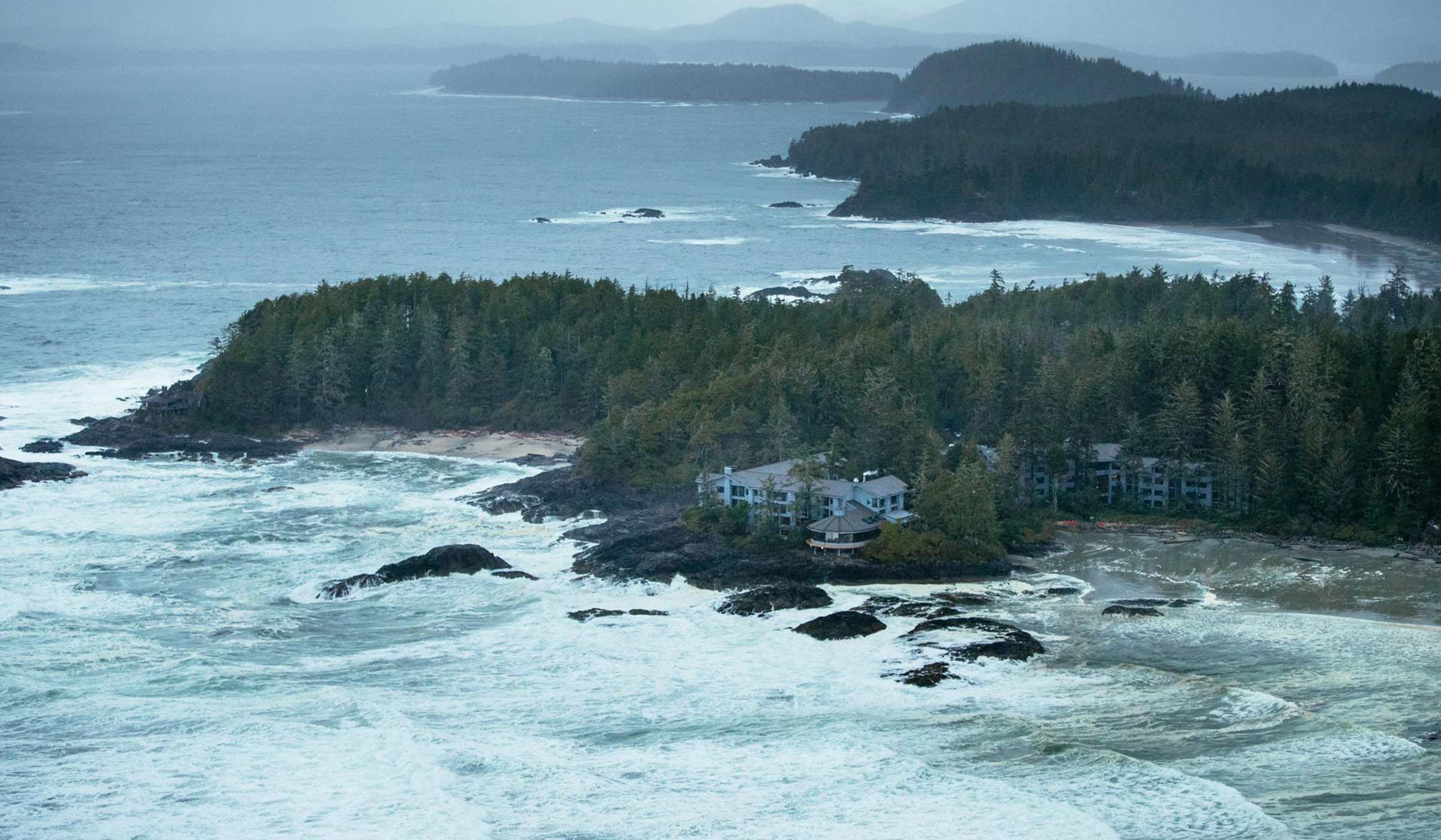 Storm Watching Wickaninnish Inn